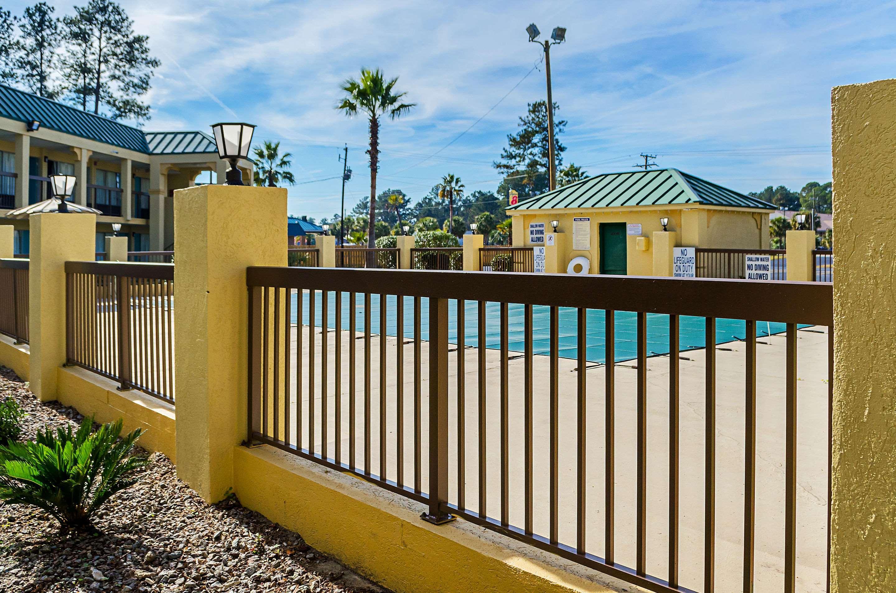 Econo Lodge Hardeeville Exteriör bild