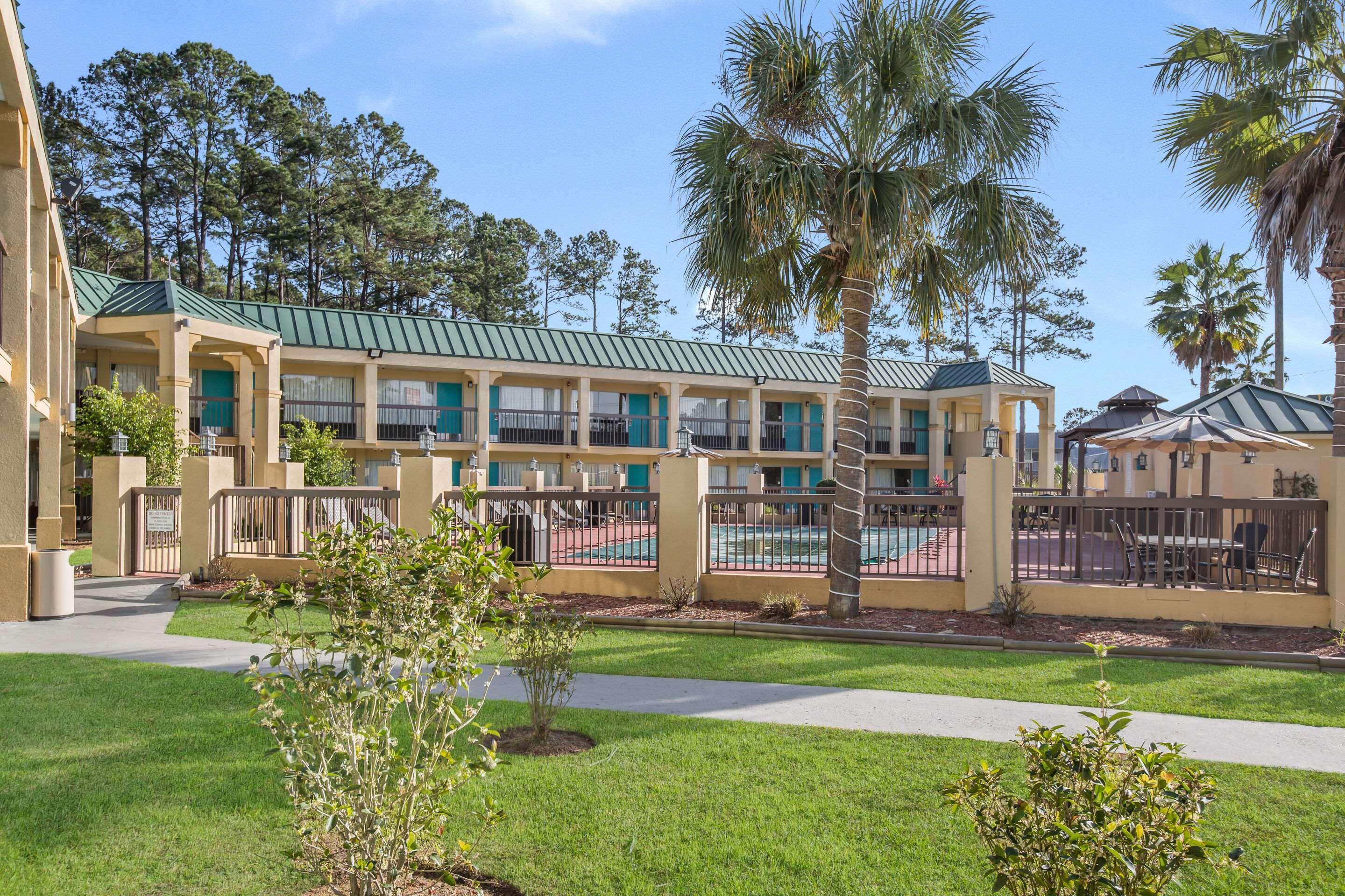 Econo Lodge Hardeeville Exteriör bild