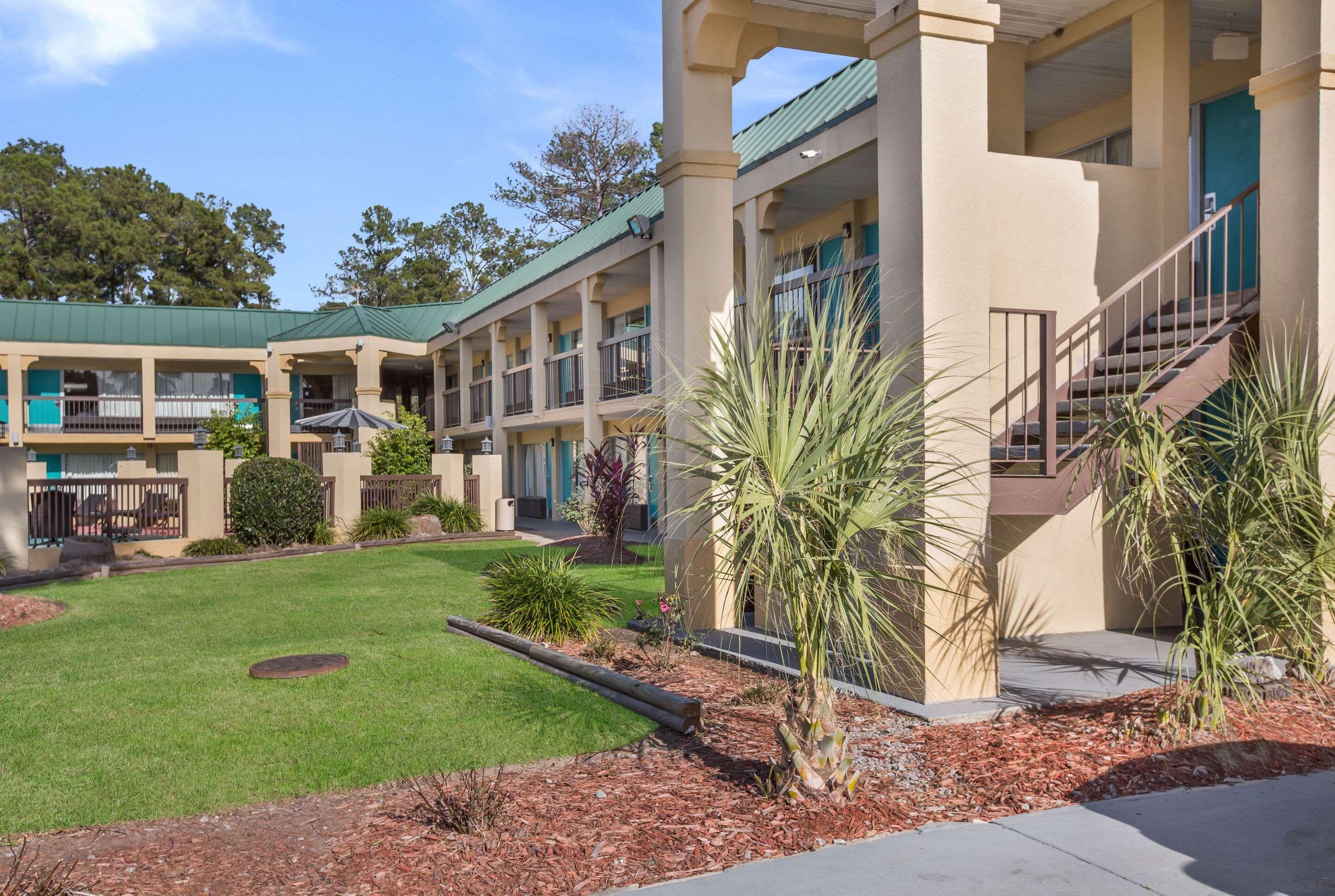 Econo Lodge Hardeeville Exteriör bild