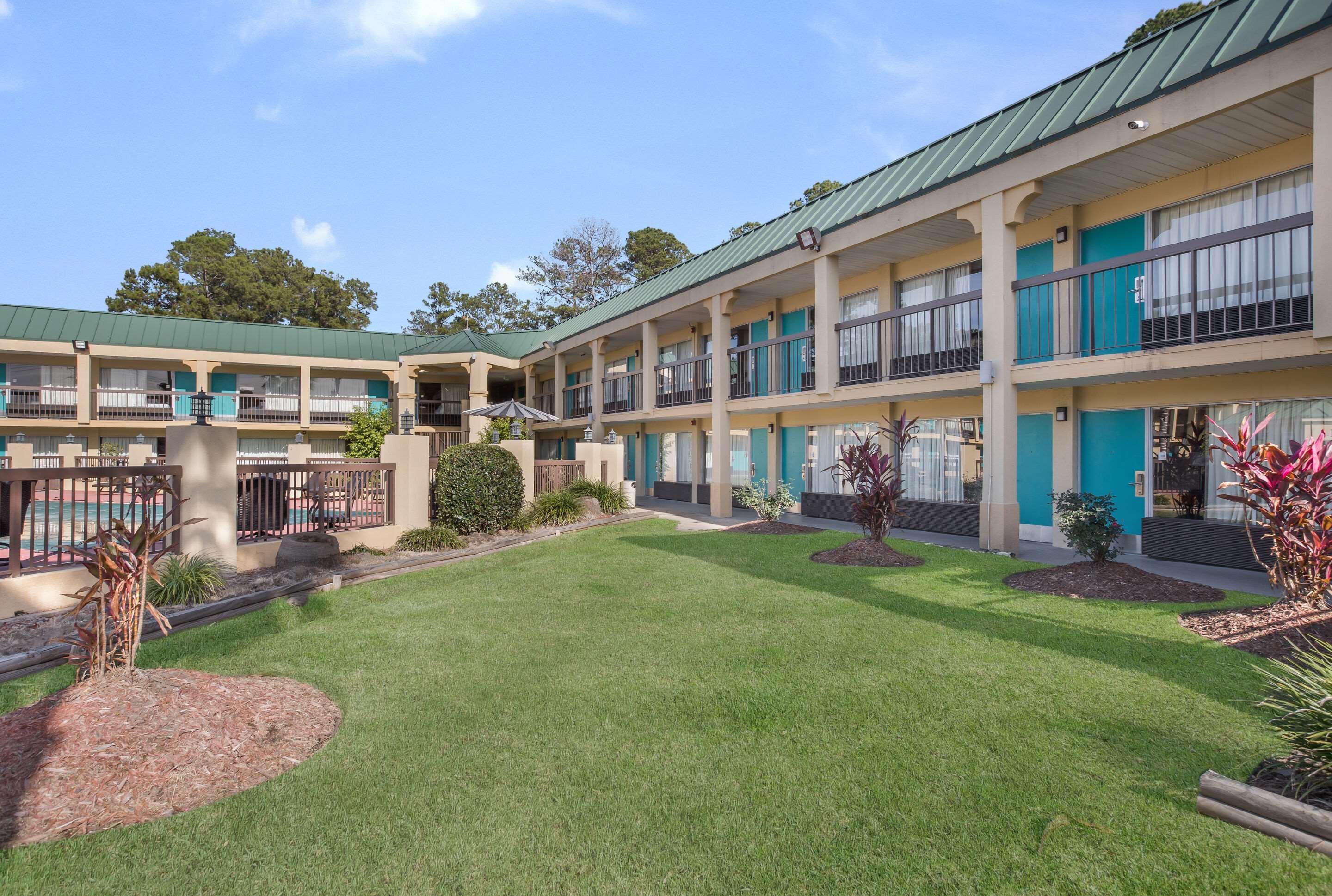 Econo Lodge Hardeeville Exteriör bild